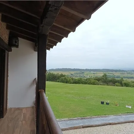 펜션 Rural Norte Bañugues